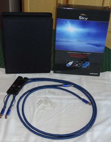Audioquest Sky 1.5 metre pair, with RCA connectors & 72...