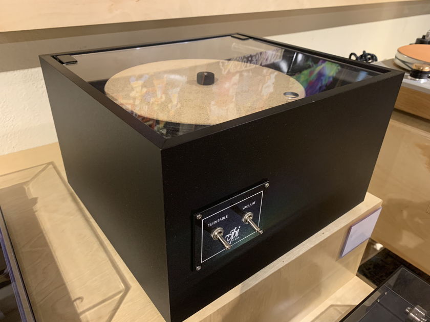 VPI Industries HW-16.5 Record cleaning machine