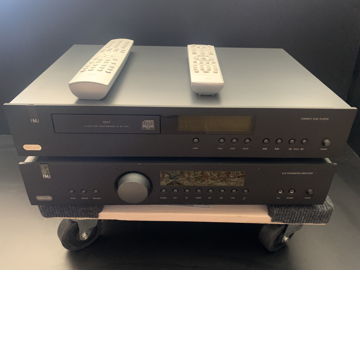 Arcam FMJ A-19 Integrated Amp & CD-17 CD player,  2 cha...