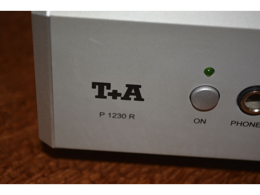 T+A elektroakustik Pulsar 1230R -- Very Good Condition (see pics!)
