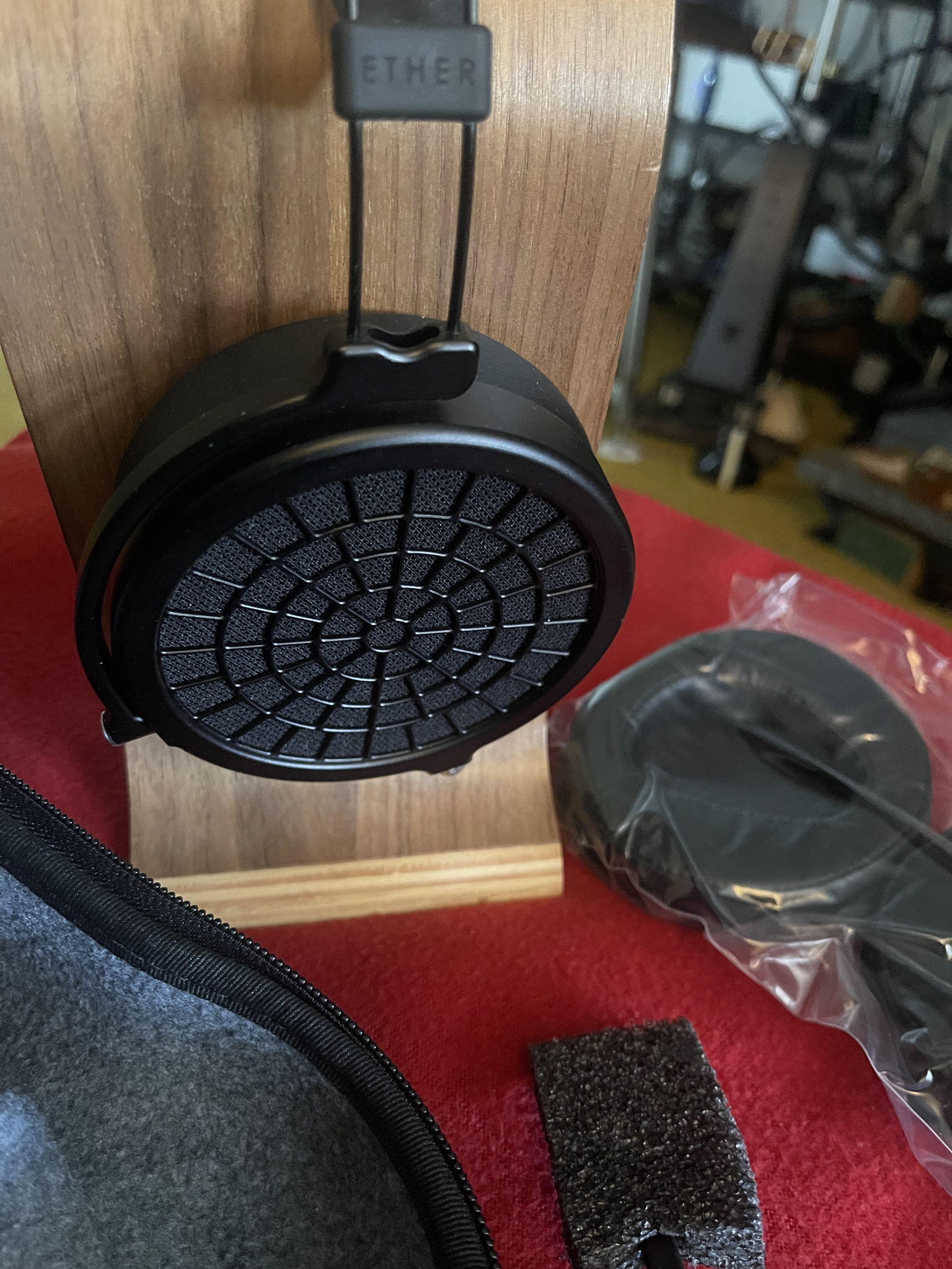 ETHER 2 Headphones Dan Clark + free WyWire Platinum Cab...