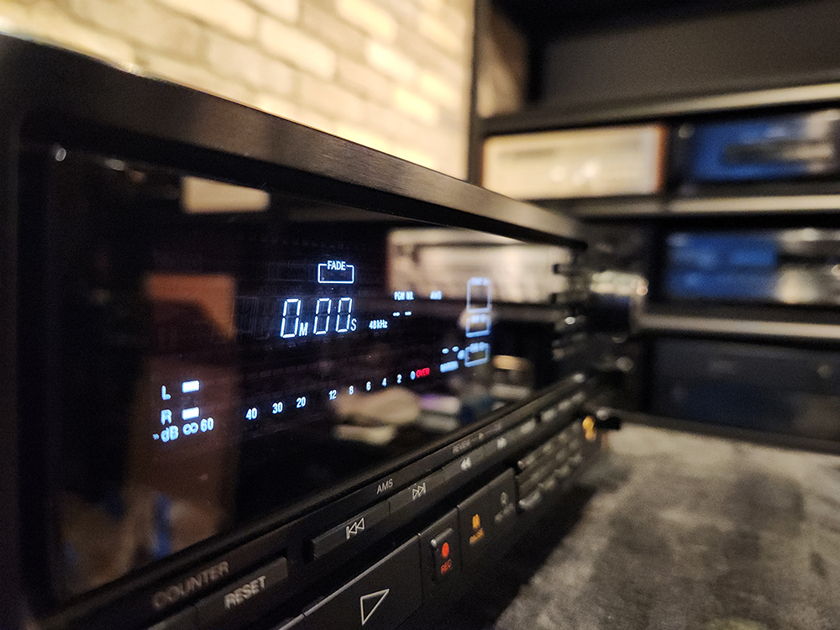 Sony DTC-75ES Digital Audio Tape Deck - Tested and Serviced