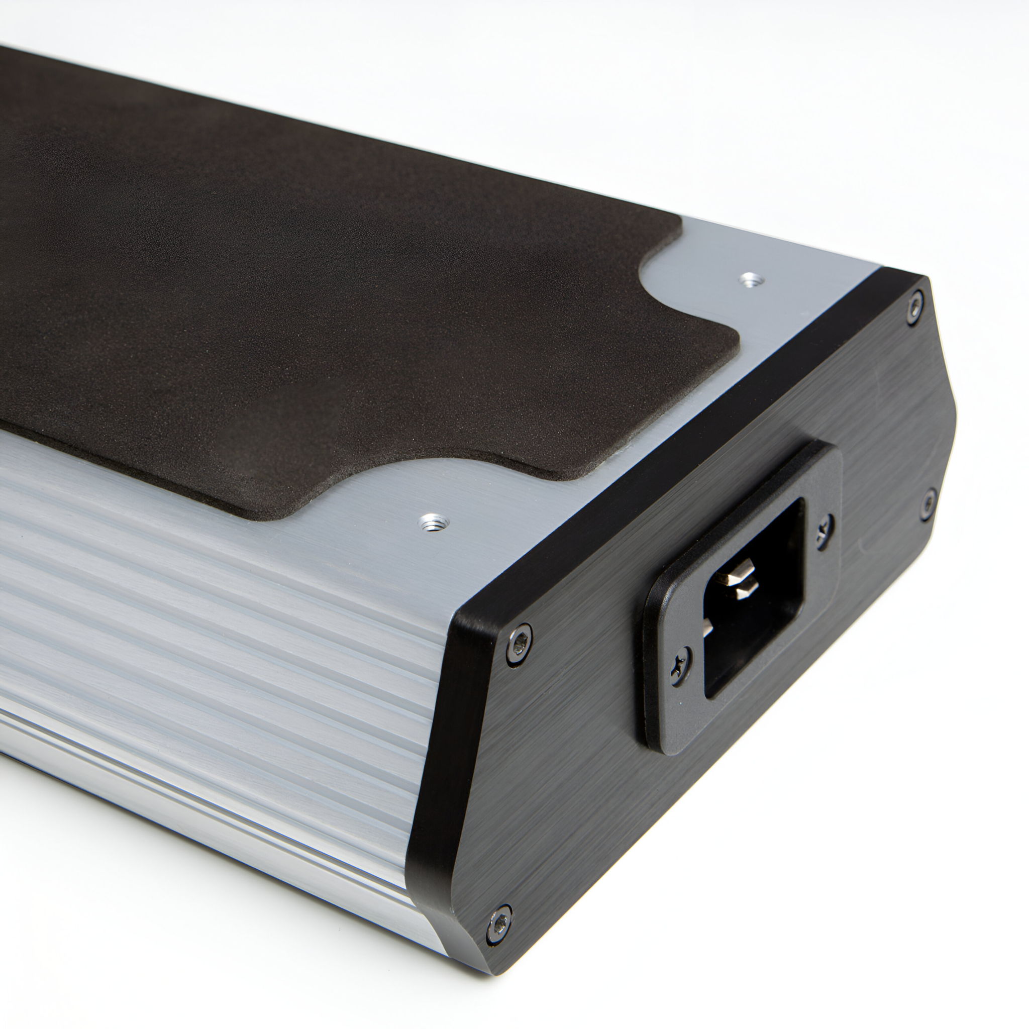 Pangea Audio Octet® Premier 8 Outlet Power Center - Aud...