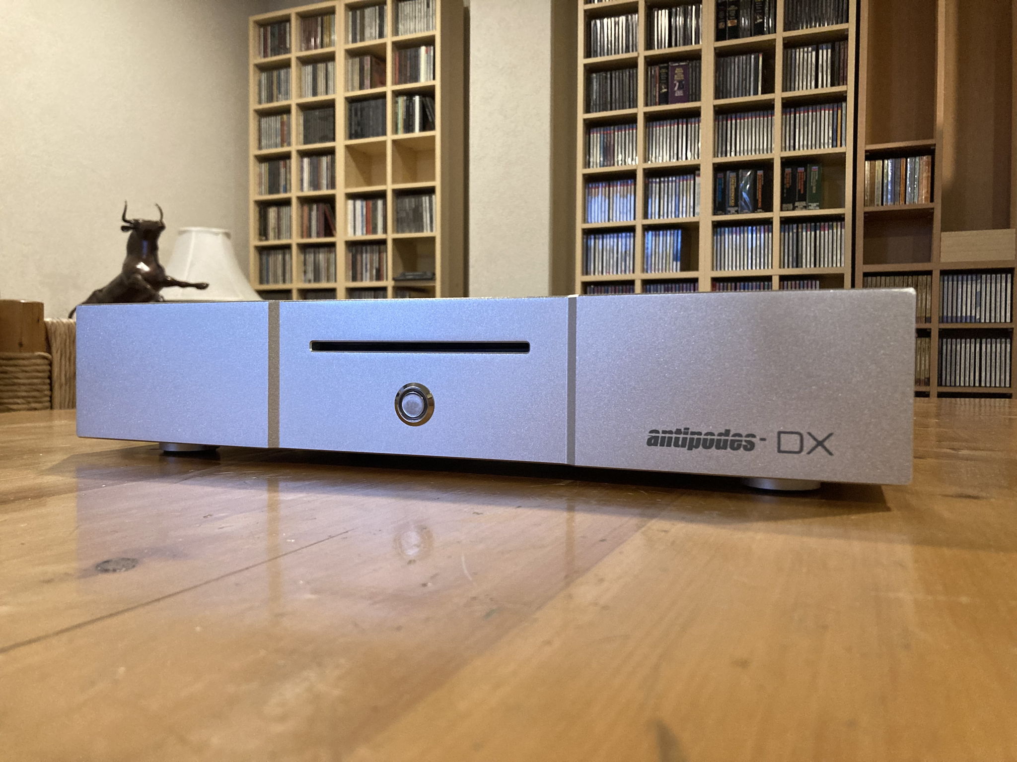 ANTIPODES DX GEN 3 MUSIC SERVER WITH 6 TB SOLID STATE ... 3