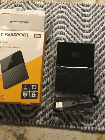 Western Digital- Passport 1-Terabyte drive