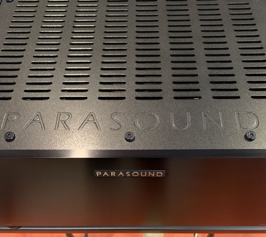 Parasound A21+ MINT CONDITON! DON’T MISS THIS!