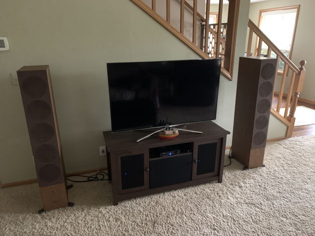 KEF R11 Speakers Walnut Factory Matched Pair MINT