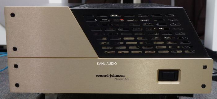 Conrad Johnson Premier 140 tube stereo amp. Lots of pos...
