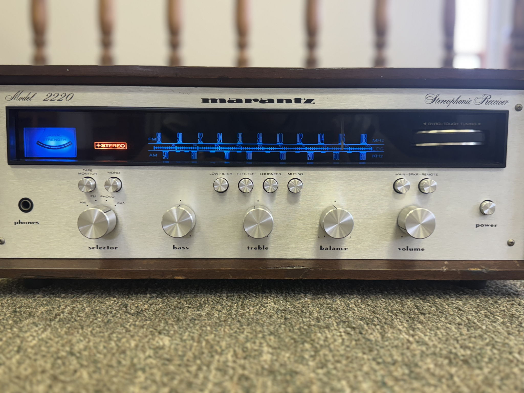 Marantz 2220 FULLY RESTORED with 1 year parts and labor...