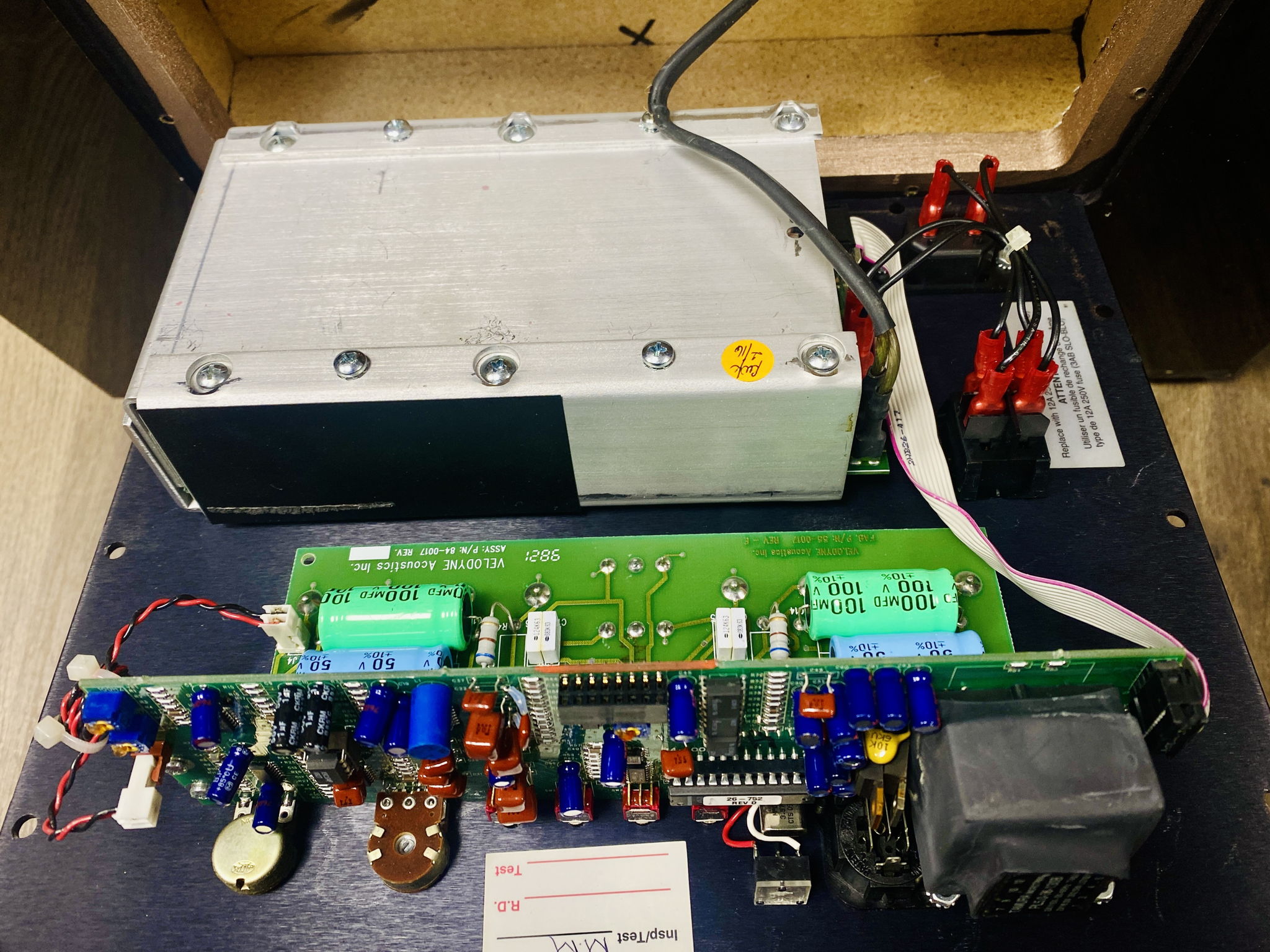 Velodyne HGS-18, high-end 18-inch powered subwoofer SN#... 7