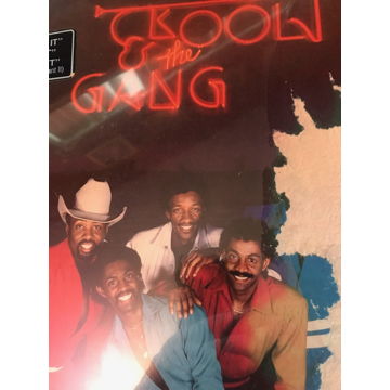 Kool and The Gang Something Specia Kool and The Gang So...
