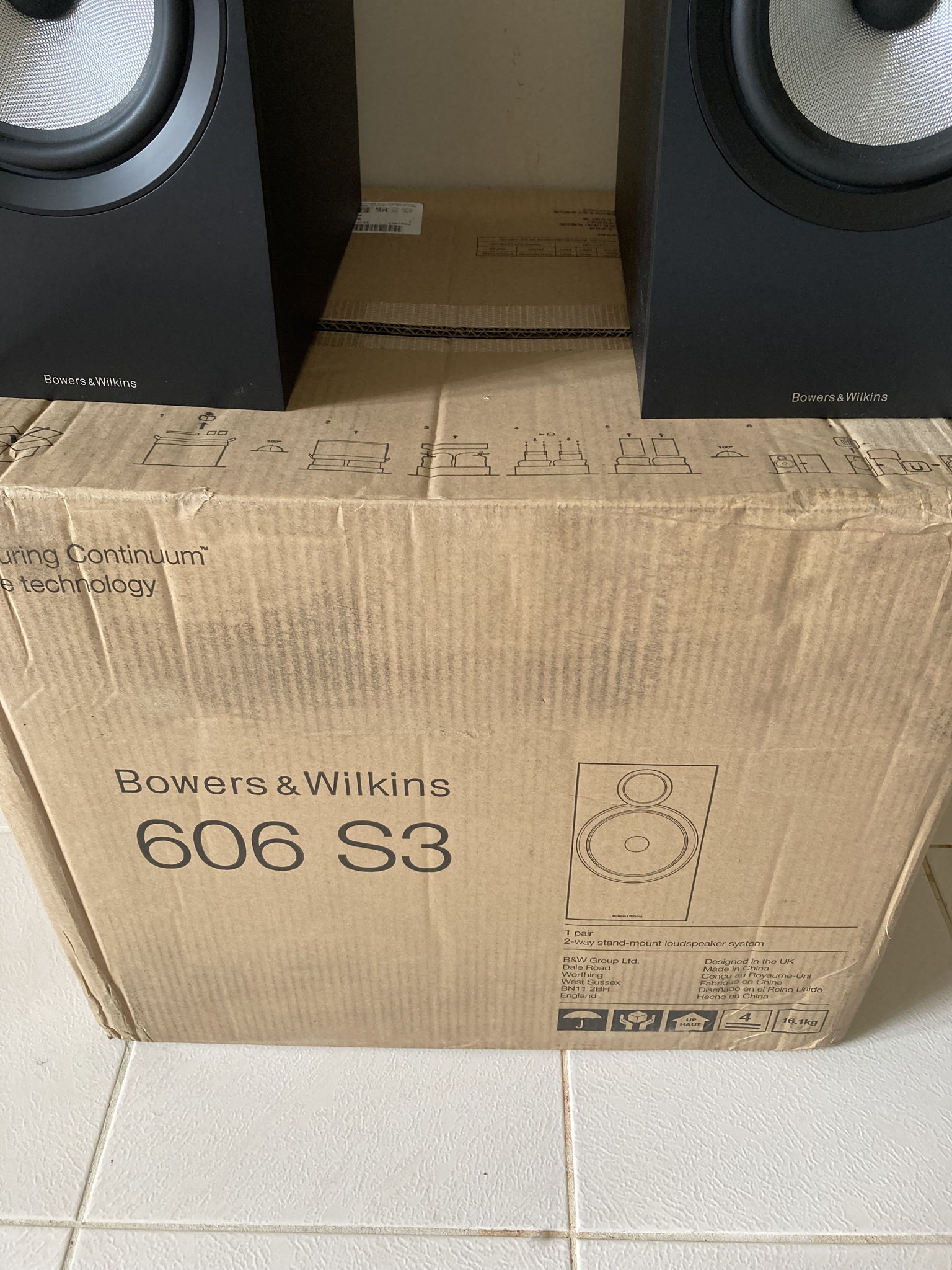 B&W (Bowers & Wilkins) 606 S3 3