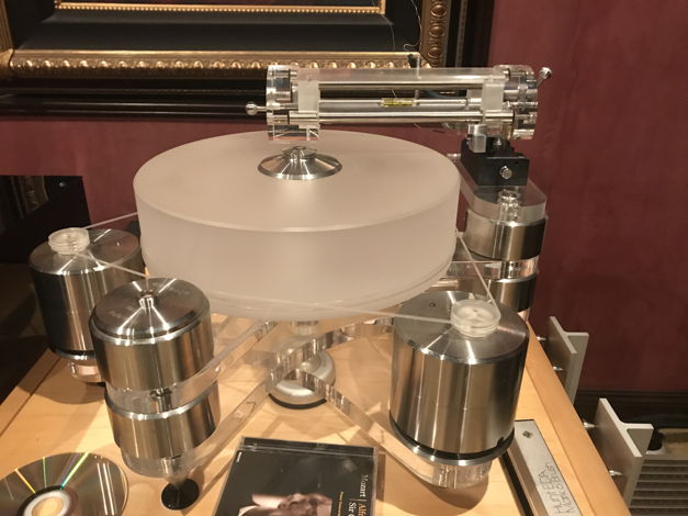 Clearaudio master reference and TQ1 master tonearm