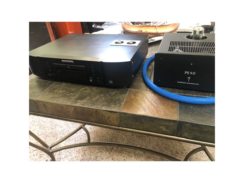 Marantz SA-8005 with Modwright Truth modification.SACD/CD/DAC..Rare..as new and amazing! Price reduced!!