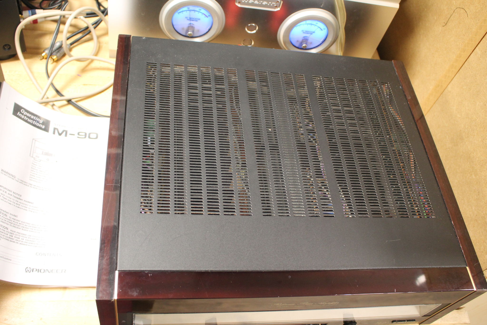 Pioneer M-90 Stereo Power Amplifier 6