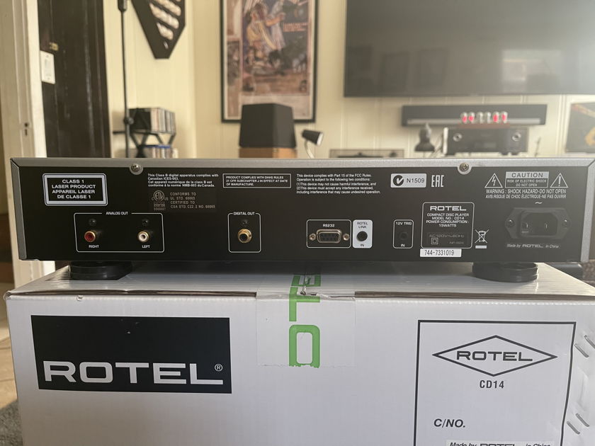 Rotel CD14 Stereo Compact Disc Player