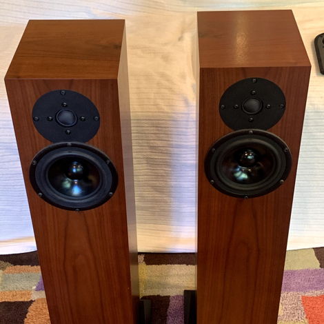 Kudos X2 Excellent condition - Awesome match for Naim, ...