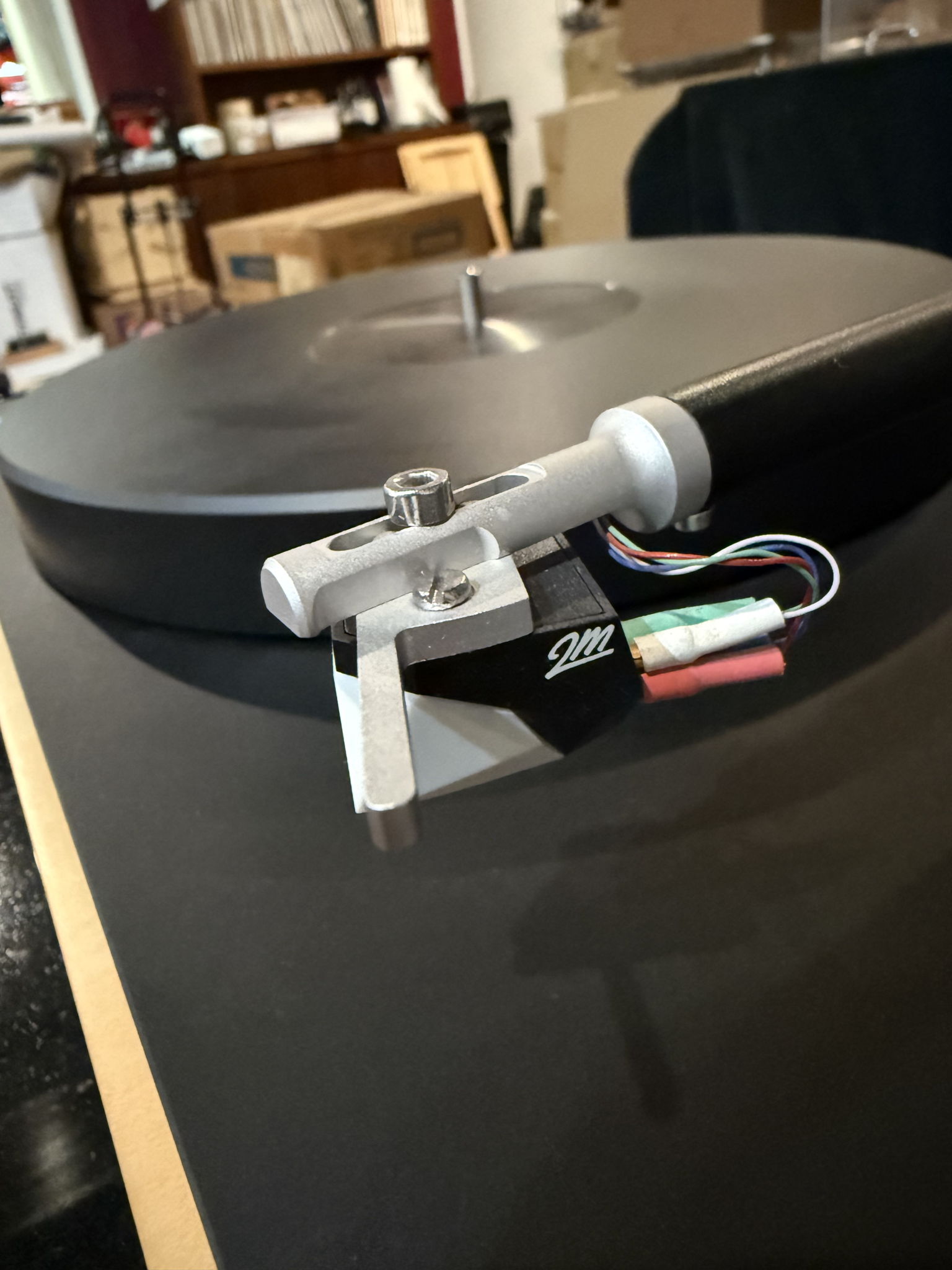 Clearaudio Concept, Table, Arm, Dust Cover & Ortifon 2M... 4