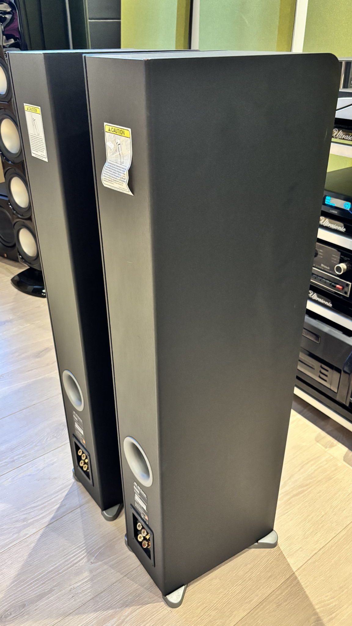 JBL ES80 Full Range Tower Speakers VERY GOOD 10