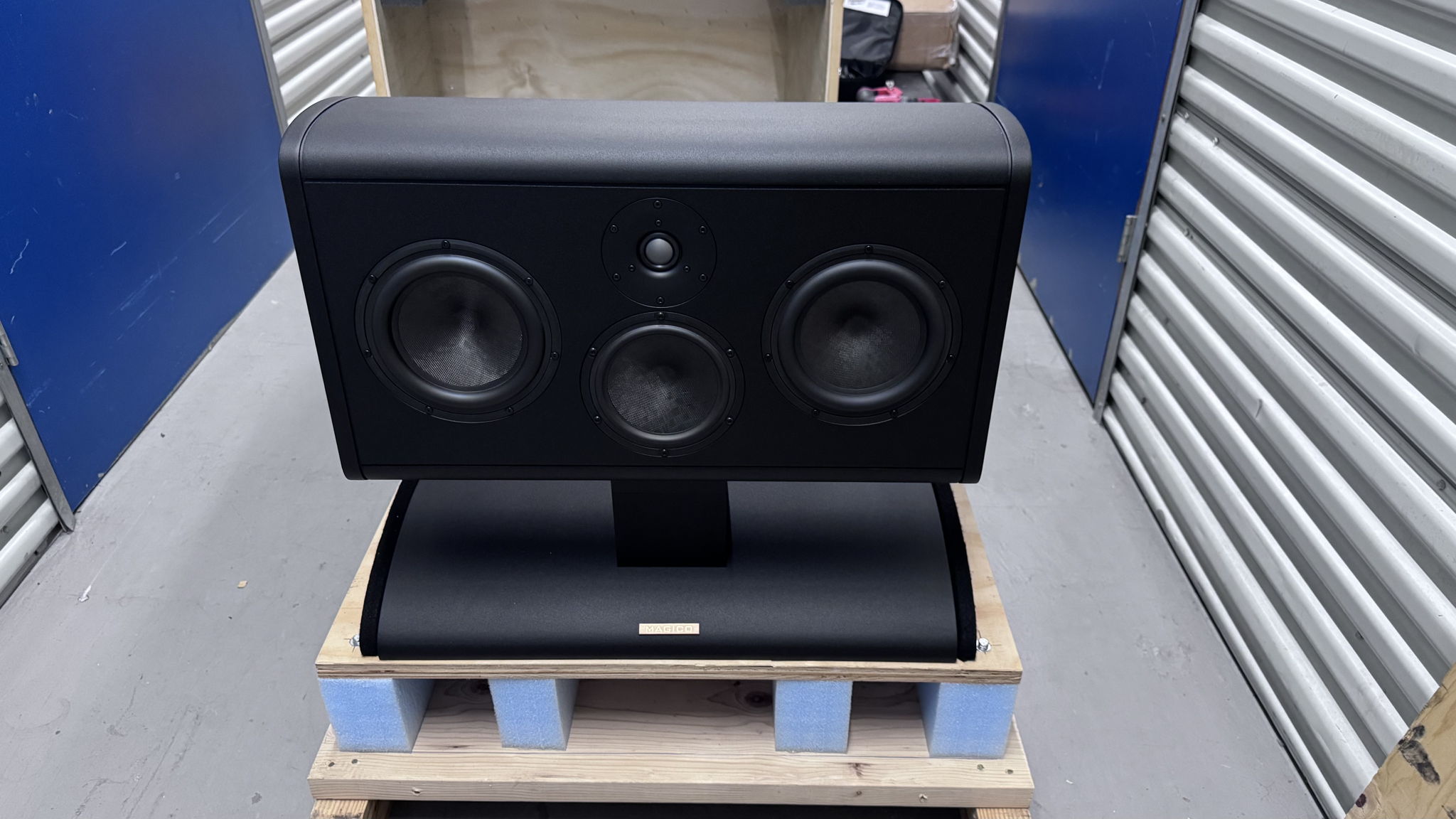 Magico SSC Center Channel 4