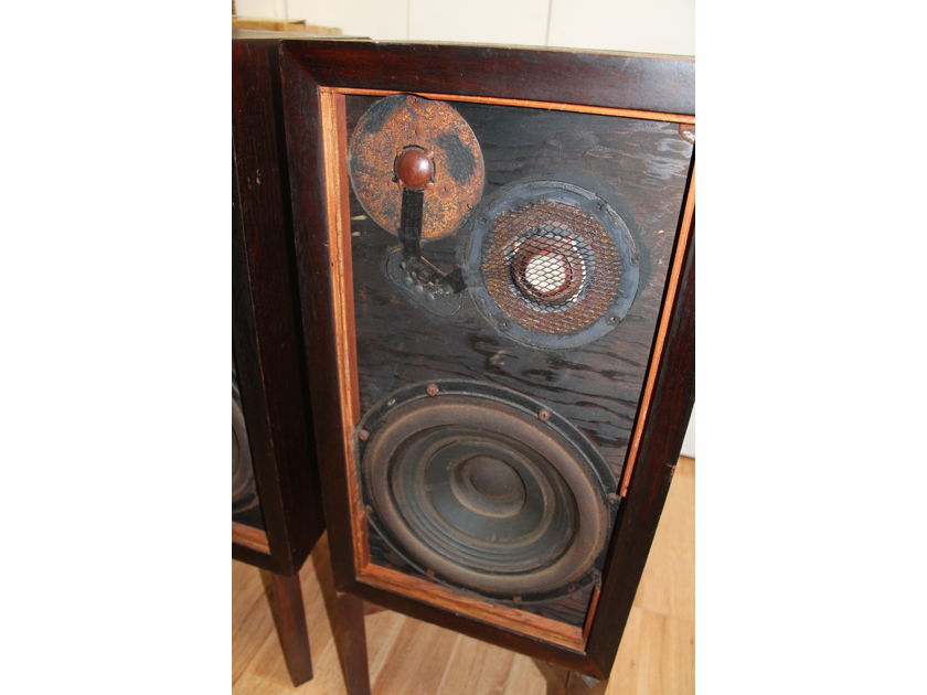 Vintage Matched Pair AR3 Speakers All Original w/ Consecutive Serial Numbers