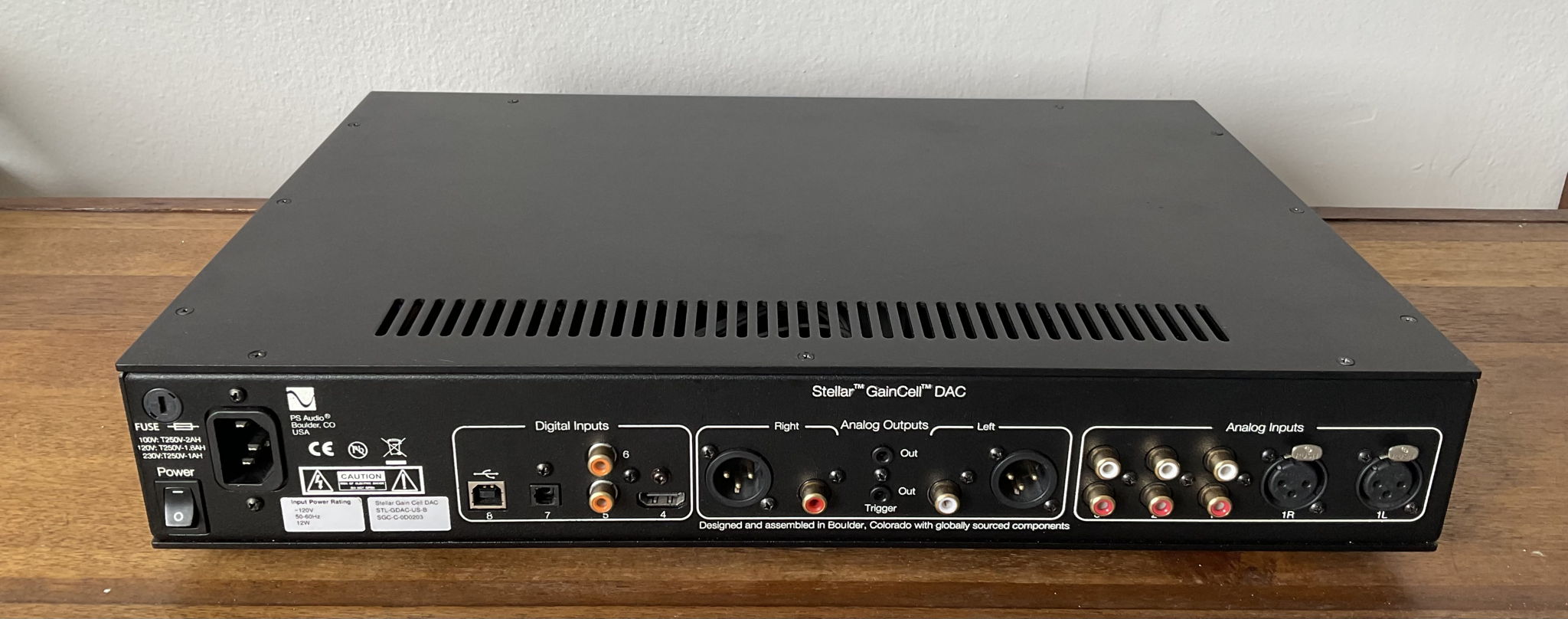 PS Audio Stellar Main Cell Dac Preamplifier 2