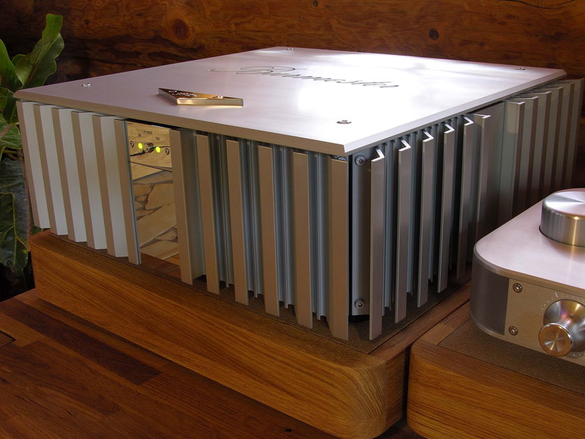 Burmester 956 mkII 110-240V. As New Condition. MSRP 19 000 USD!
