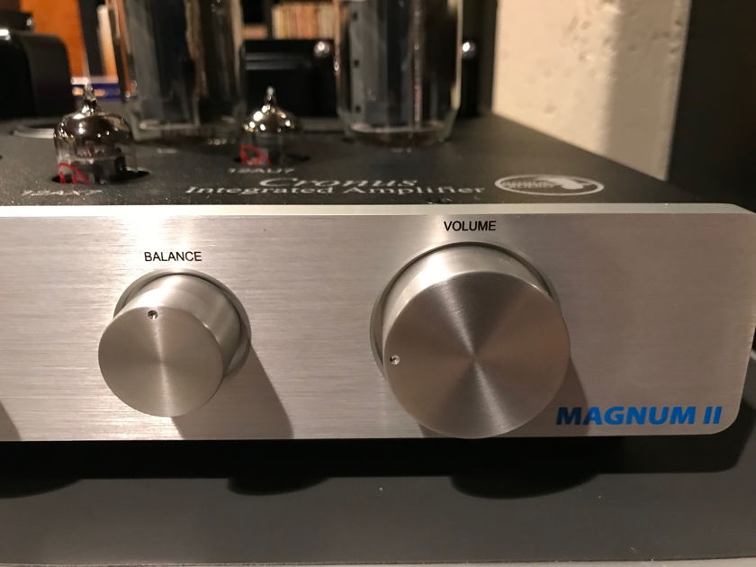 Rogue Audio Cronus Magnum 2 silver, MINT with upgrade preamp tube