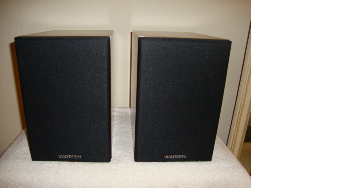 Vandersteen bookshelf speakers clearance
