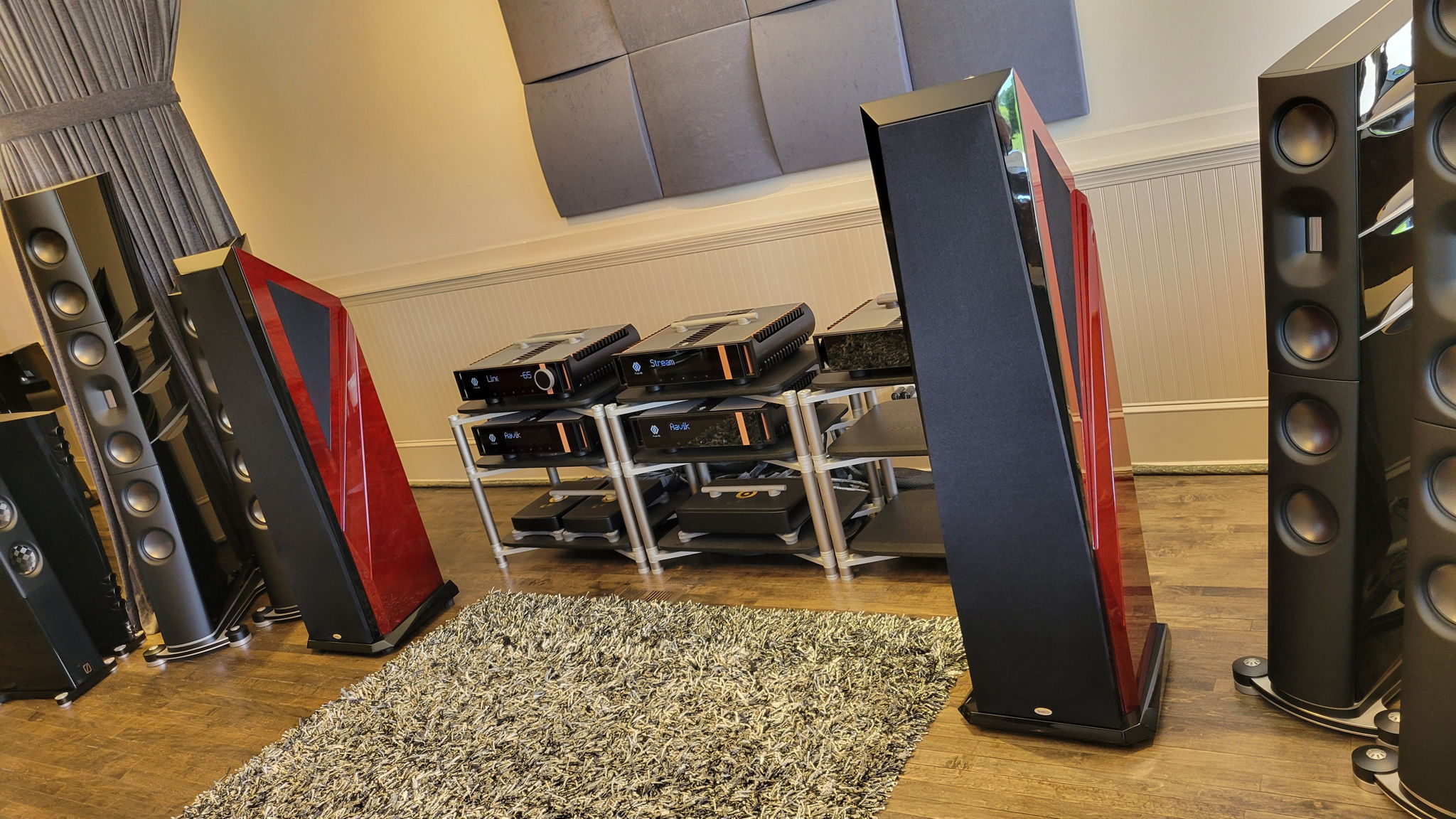 Legacy Audio - Aeris Full Range Loudspeakers - Inspecte... 2