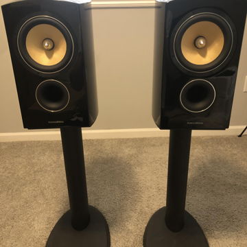 B&W (Bowers & Wilkins) 805D D2 W/ stands and B&W 10" sub