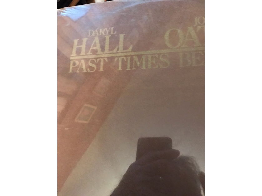 HALL & OATES Past Times Behind HALL & OATES Past Times Behind
