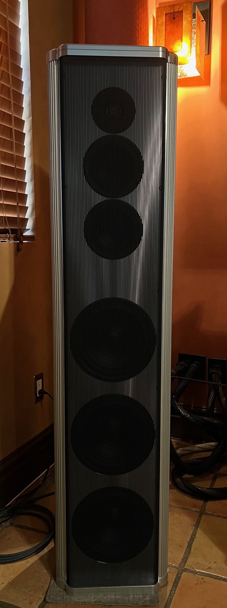 Krell LAT-1000 Speakers [Silver] 2