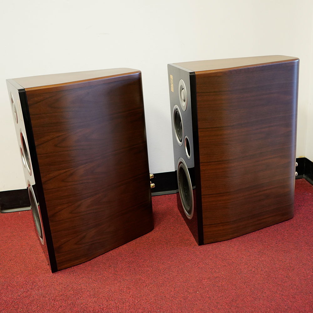 USHER UA-50 50th Anniversary Monitor Speakers, Limited ... 5