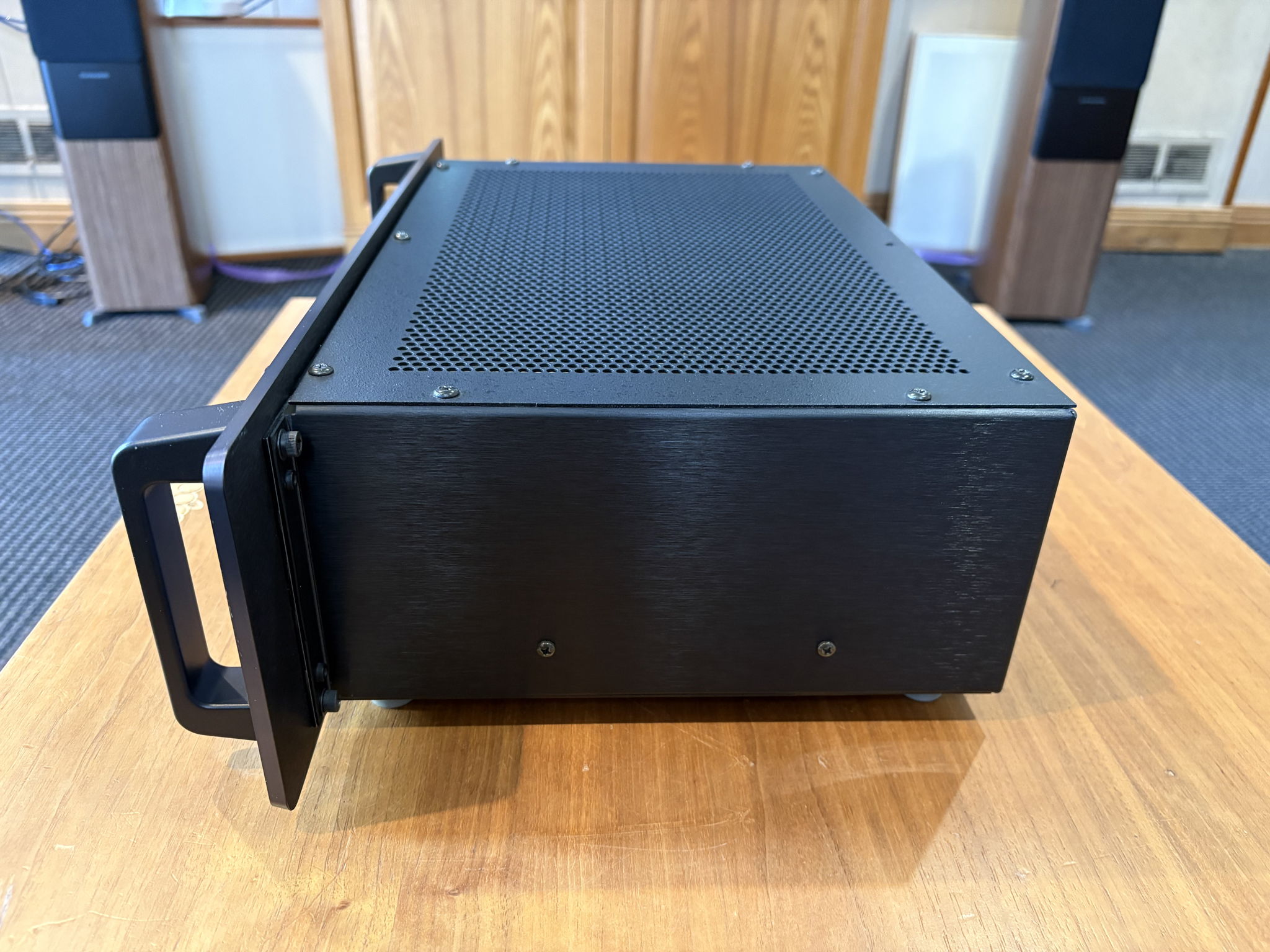 Audio Research LS15 Tube Preamplifier in Black 5