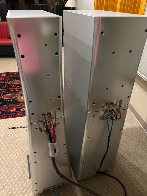 YG Acoustics Sonja XV3 Studio w/Series 3 Modifications,... 3