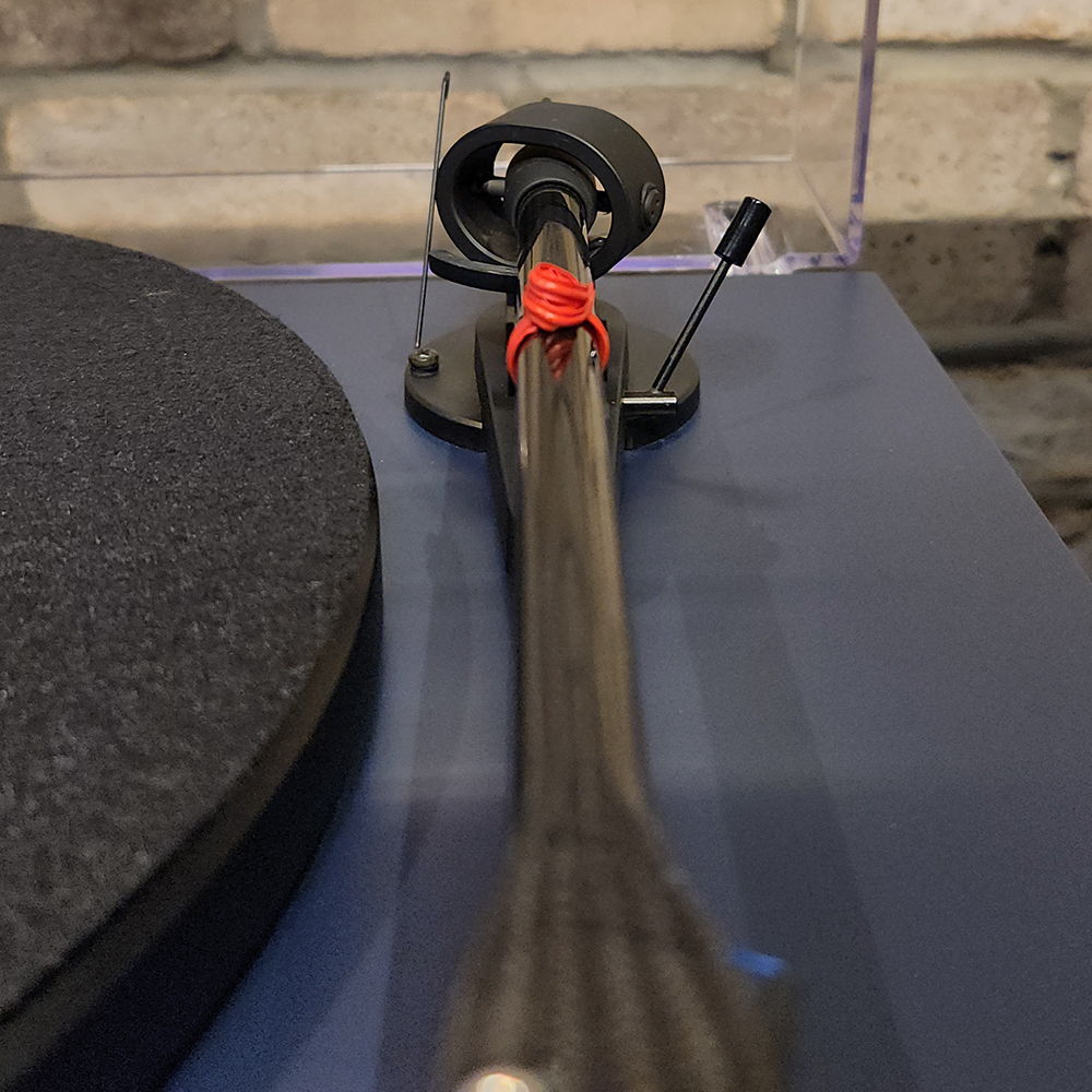 Pro-Ject Audio Systems Debut Carbon EVO - Satin Blue w/... 5