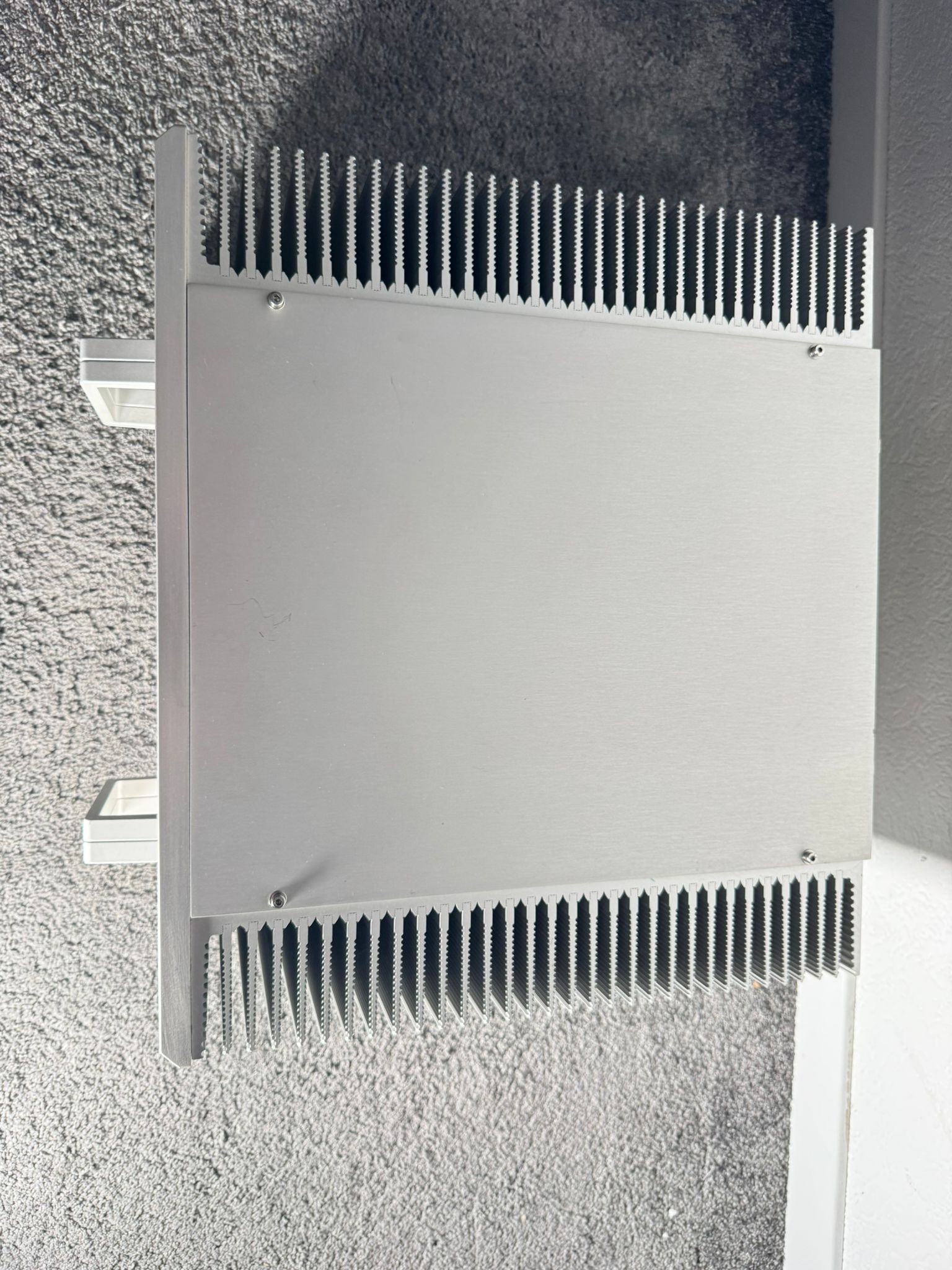 Gruensch CSE stereo power amplifier in silver 6