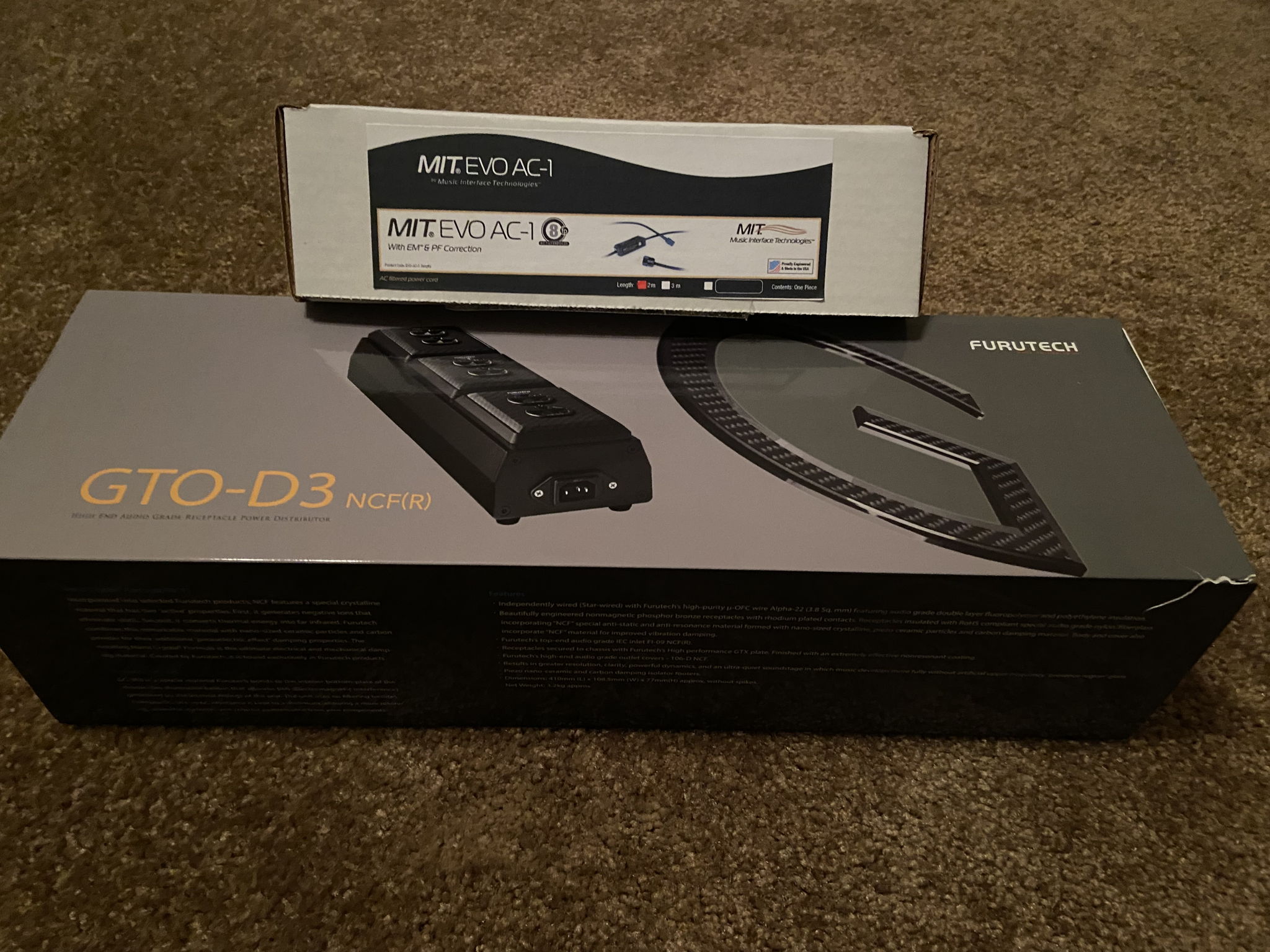 FURUTECH GTO-D3 NCF(R) & MIT EVO AC Power Cord