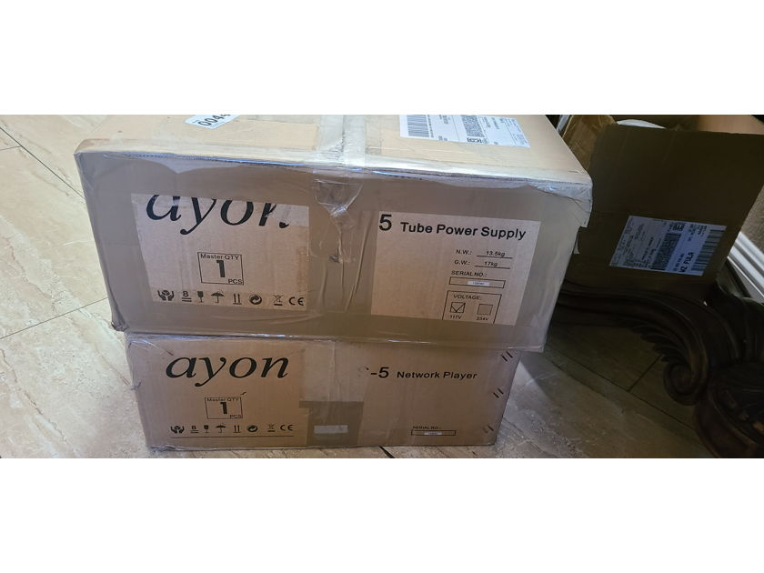 Ayon Audio S5 Network Player preamplifier ( PRICE REDUCED )