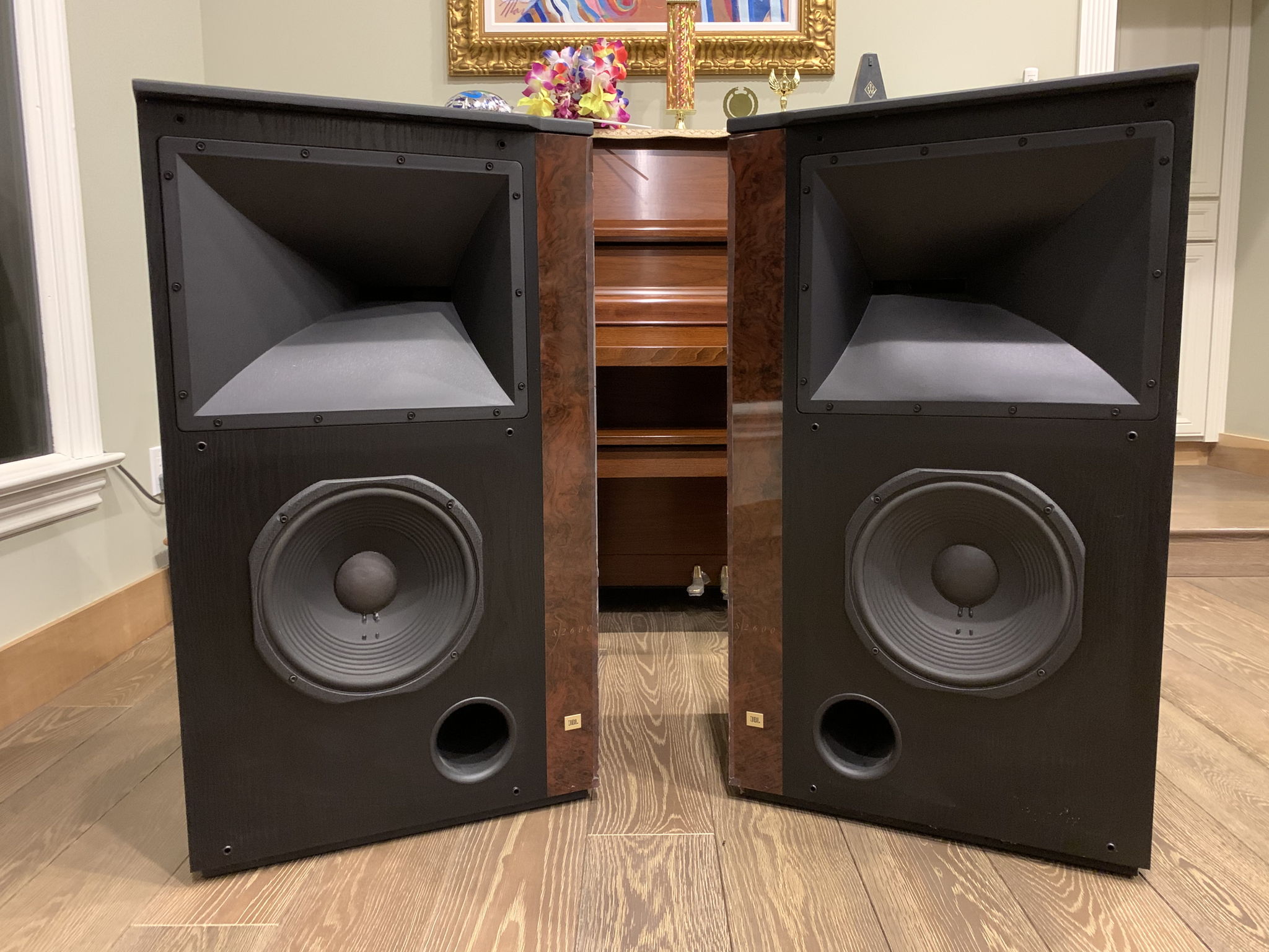 Jbl 2600 everest hot sale