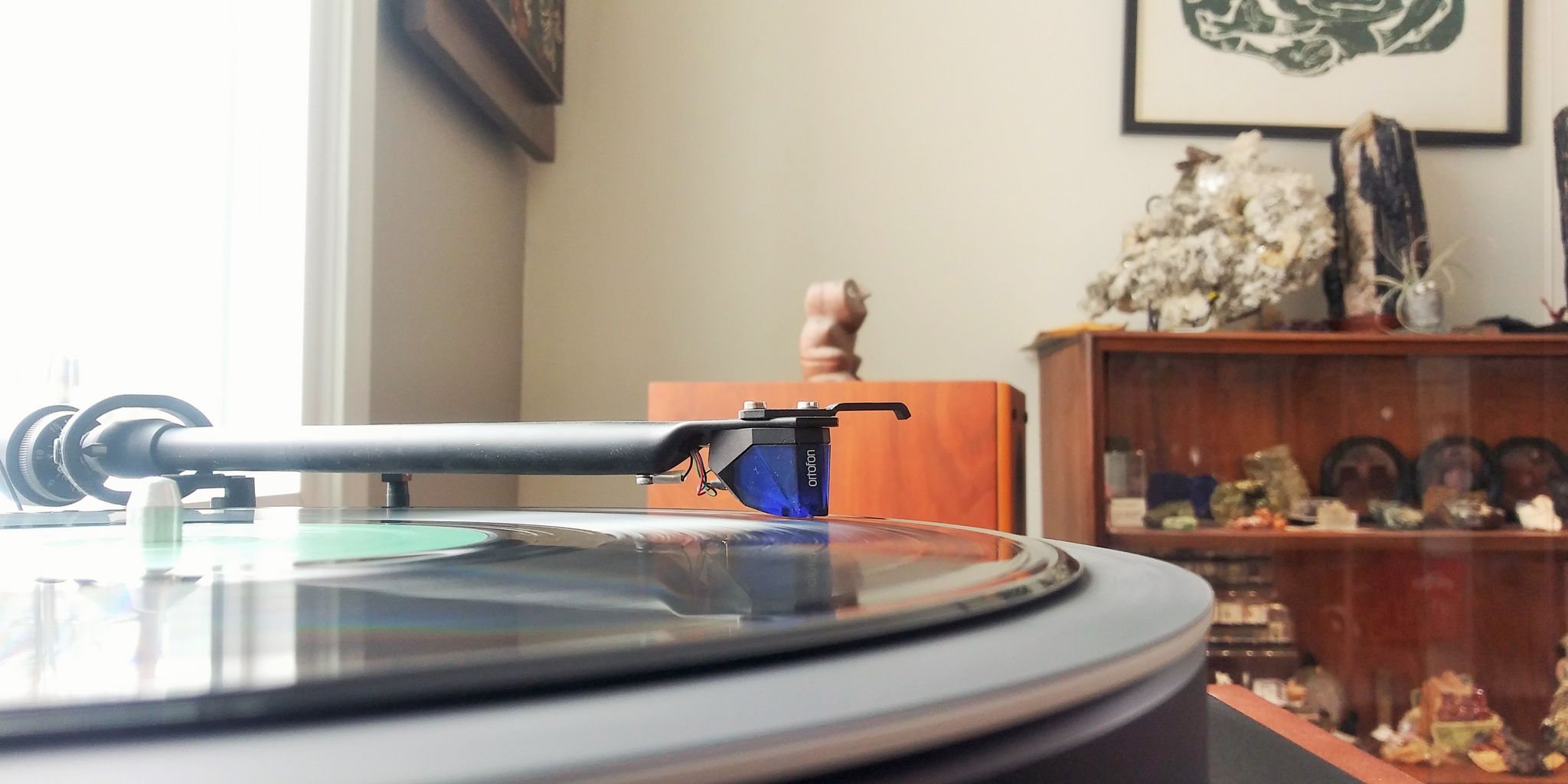 she claimed my turntable