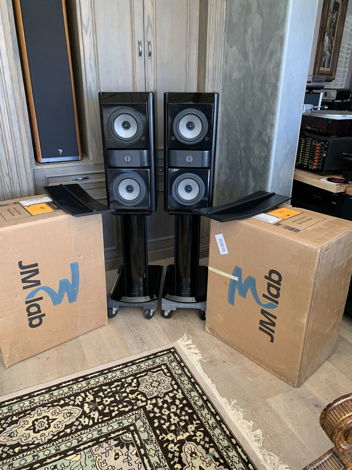 Focal JM Labs Utopia Minis w/ Matching OEM Stands