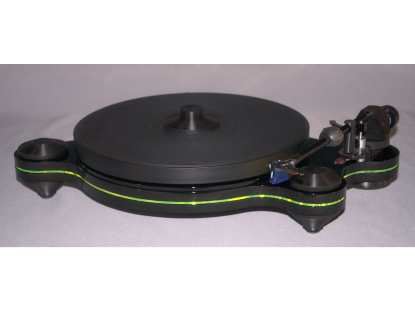 Oracle Audio Technologies Origine Turntable, Tone Arm & Dust Cover c/w Ortofon Cartridge - NEW