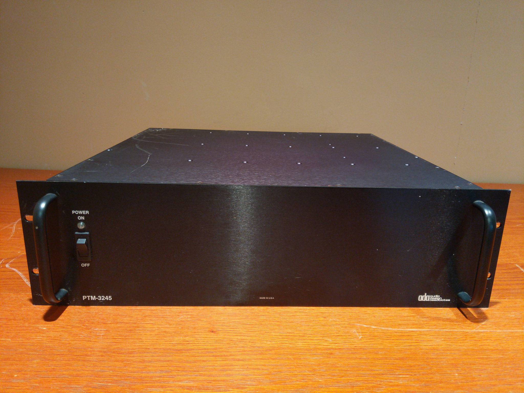 Audio Design Associates PTM-3245 Power Amplifier