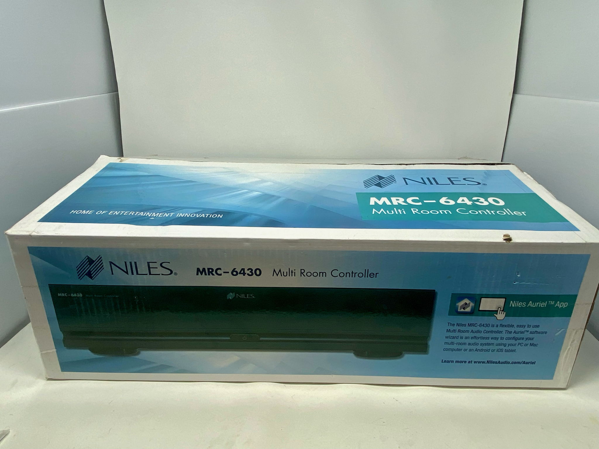 Niles Audio MRC6430 6-source, 6-room audio controller/a... 3