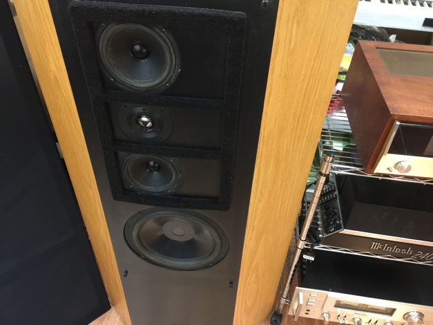 [RARE] Snell Type B Full Range Speakers in excellent co...
