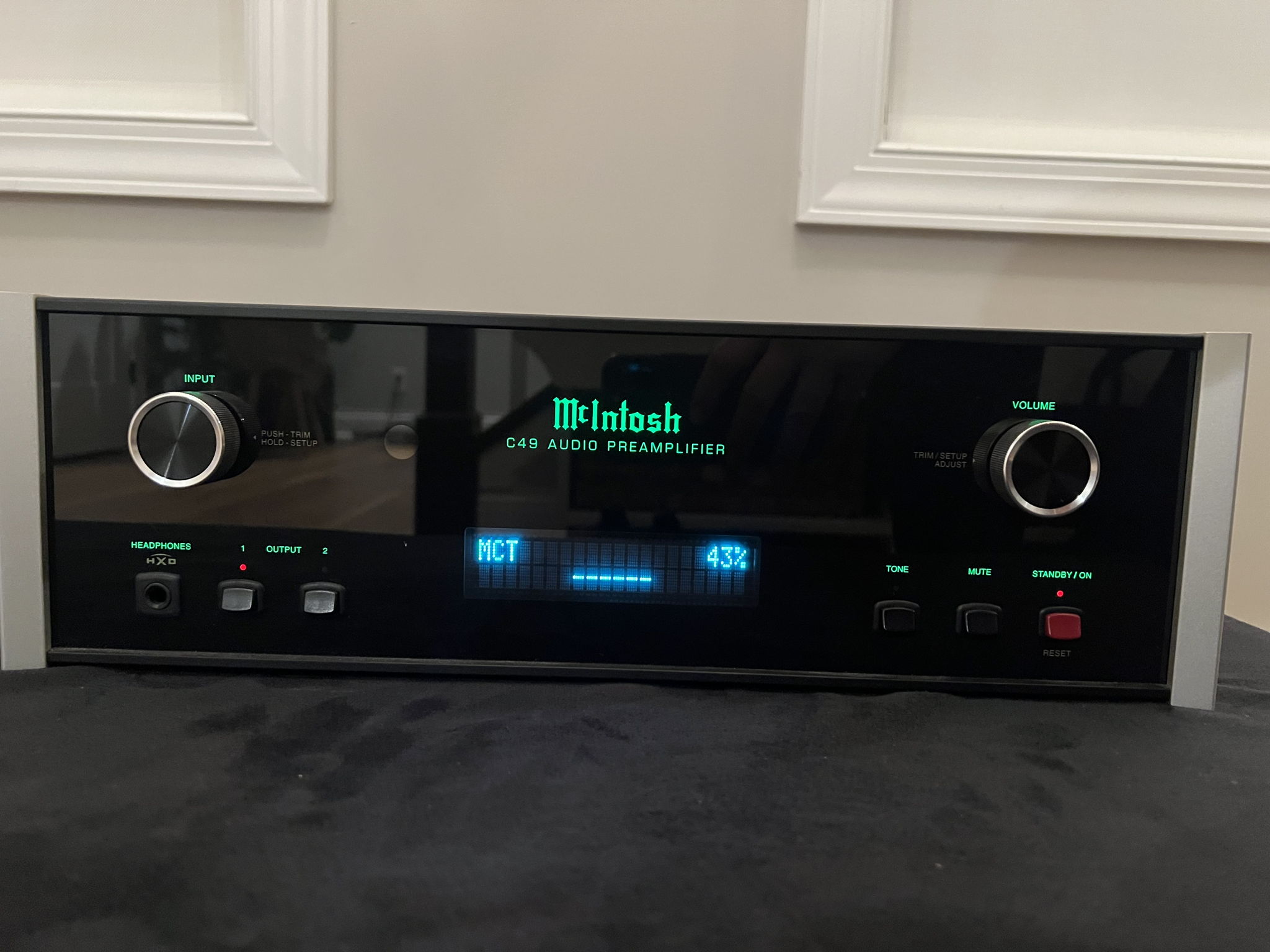 McIntosh C49