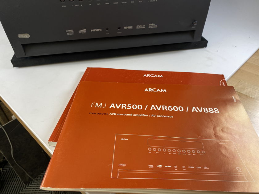Arcam FMJ AVR600 Receiver With Free Matching Flagship DiVA CD Player!