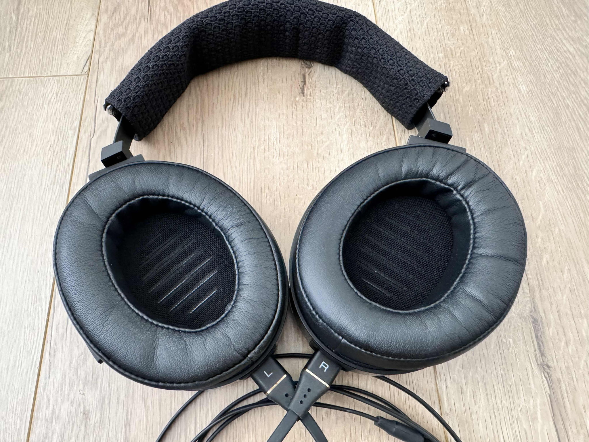 Audeze EL-8 Titanium Headphone 6